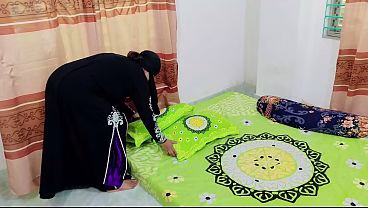 Dever ne chaati hijabi bhabhi ji ki raseli chut maast desi chudai xxx