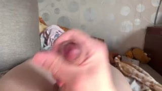 slim boy cums on himself 💦🧑‍🦱